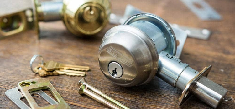 Doorknob Locks Repair Corona